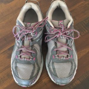 Ladies 411 All Terrain New Balance Shoes